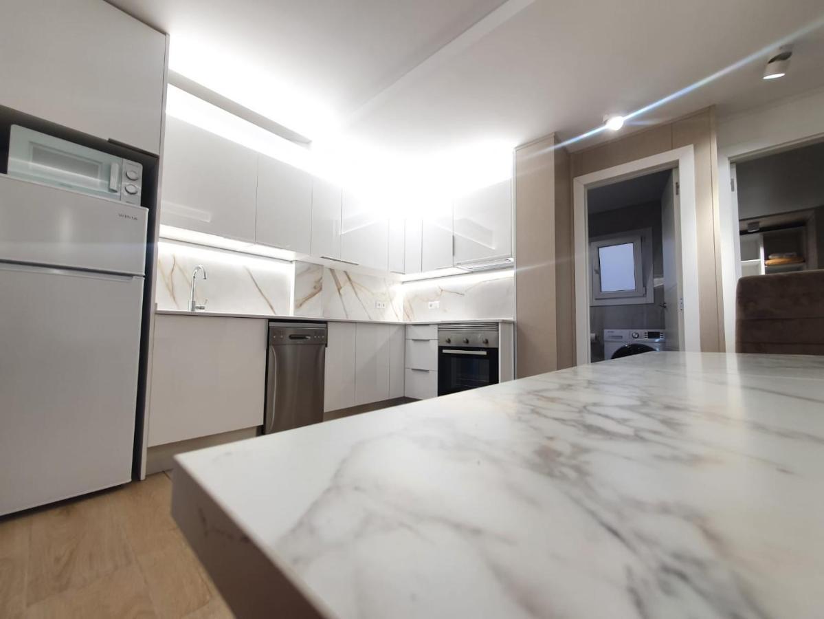 Apartment ,apartamento Con Piscina Y Wifi *
